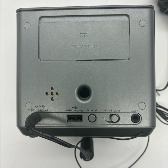 iHome Alarm clock tested - Picture 3 of 4